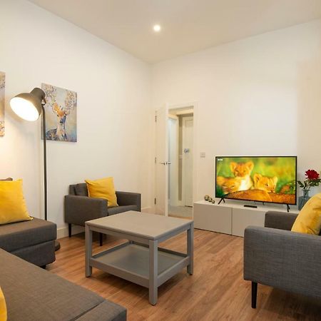 Flat B - Ground Floor, 2 Bedroom, 2 Bathroom Apartment With Garden In Central Southsea, Portsmouth Eksteriør bilde